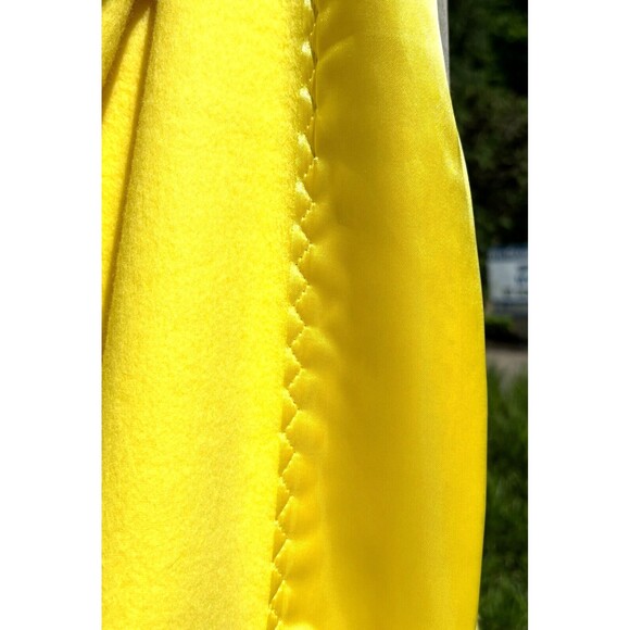 Vintage Handcrafted Thermal Fleece Blanket Sateen Trimmed 65" x 91" Twin New - Picture 8 of 16